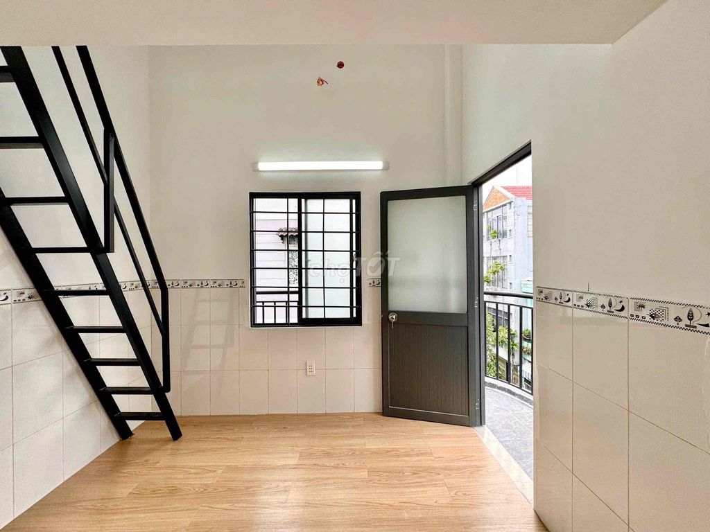 renting new guard rooms open wide