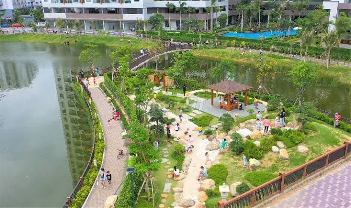 Share room in apartment 60 meters, two bedrooms, two toilets - 1 M8
