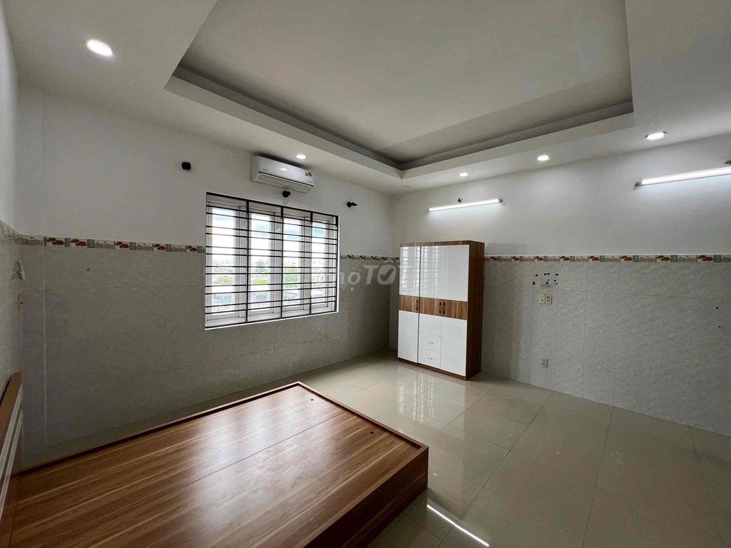 studio apartment - Liên khu 4-5- Bình Tân sky window