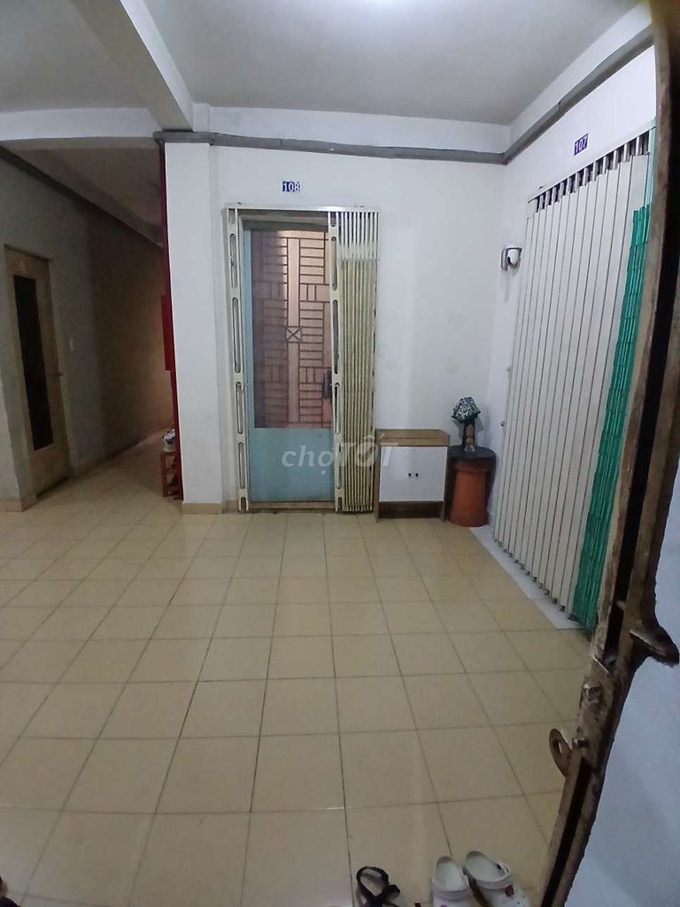 rented room