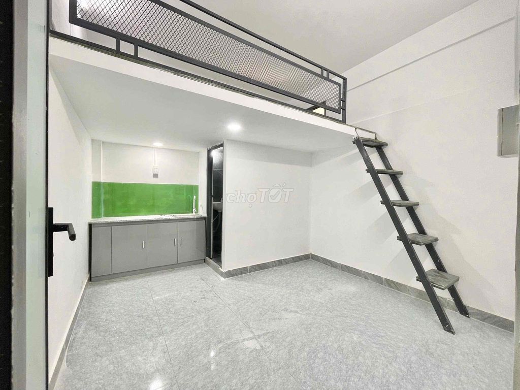 The new room is cheap and the new room is good.