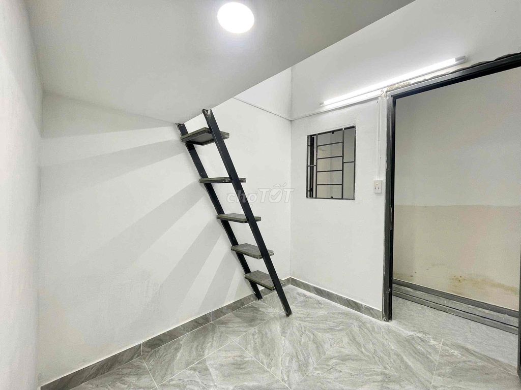 The new room is cheap and the new room is good.