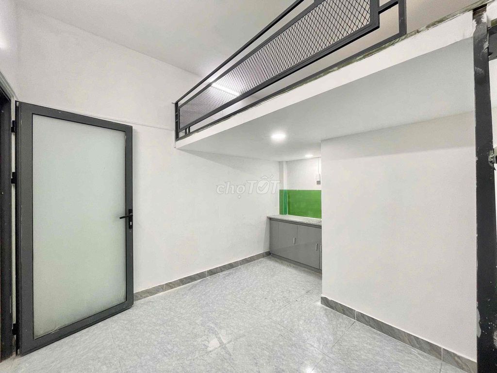 The new room is cheap and the new room is good.