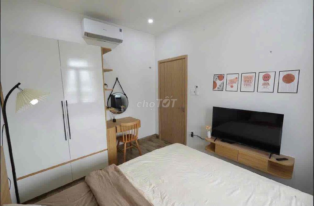 Room 1 bedroom 1 living room, balcony 45 m2_Phan Xích Long