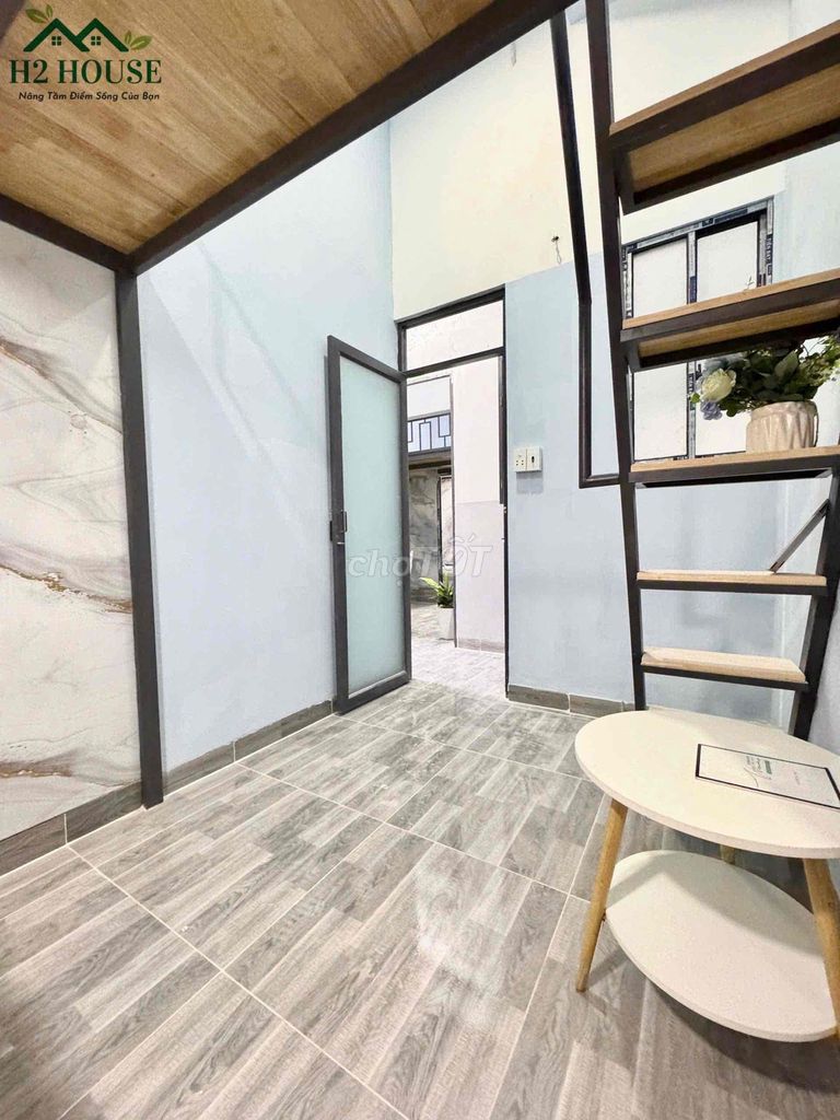 cheap air conditioning suite close to the airport.