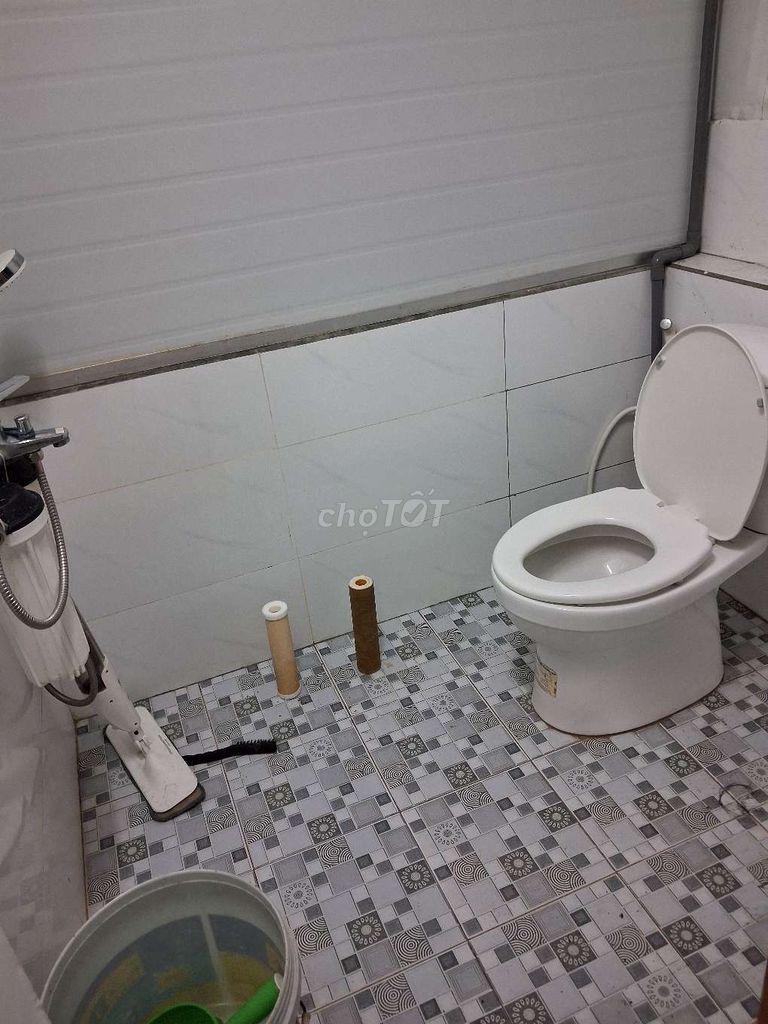 The room has two cheap bedrooms.