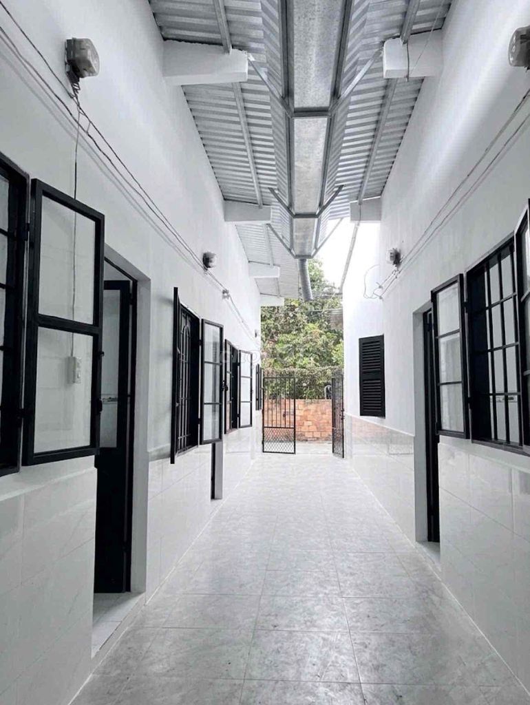 Room Bình Tân - near the market Mrs. hom only #1 million990 rooms are empty
