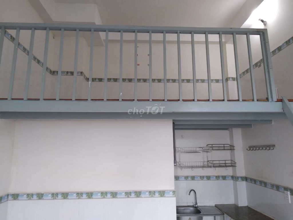 Rent a cheap apartment on Dương Quảng Hàm. 5 Gò Vấp.