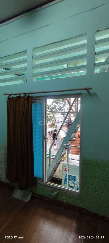 First floor fits a female sv