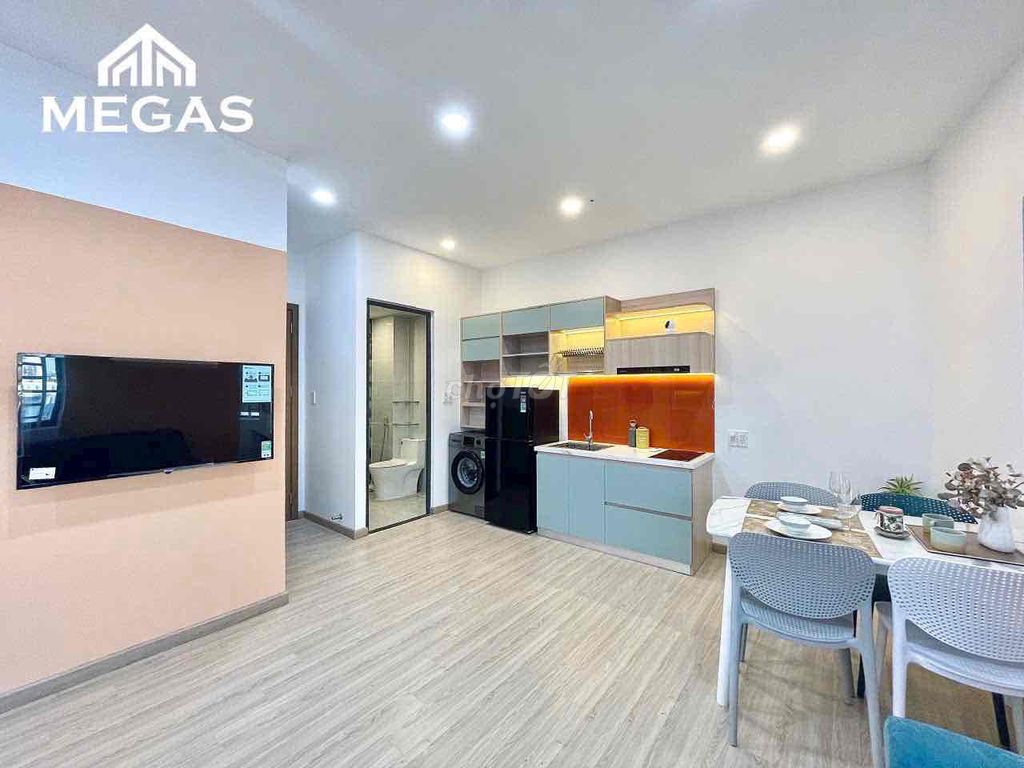 Rent a super-looking apartment in the middle of the 6th district! Get out of here!