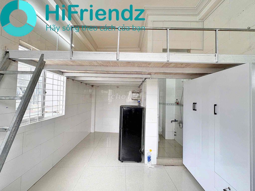 Nice room full interior - convenient area
