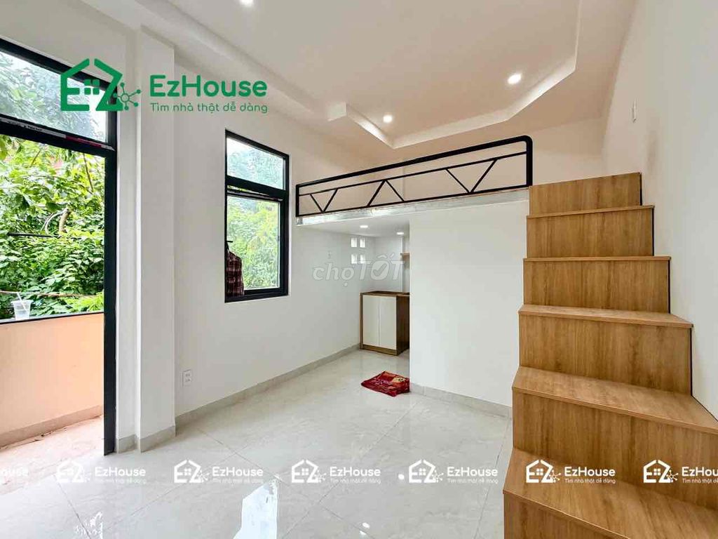 The new interior is located at Phạm Văn Bạch.