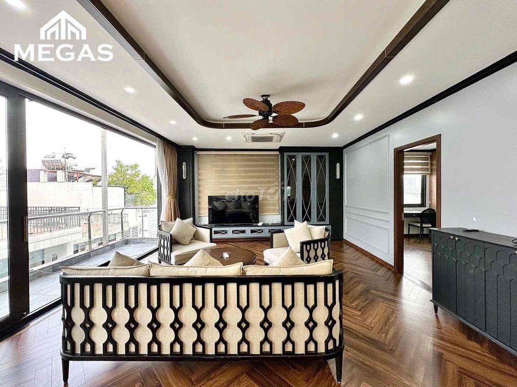 Rent penhouse 2 bedrooms, bancol, full interior like a Bình Tân