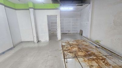 M. Big money, 5.1 X21, one floor, two bedrooms, one bathroom, 6 M sidewalk.