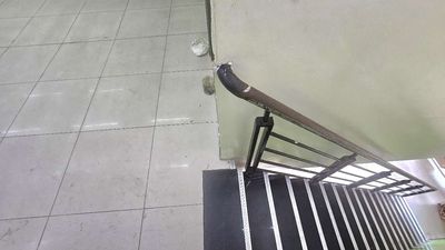 M. Big money, 5.1 X21, one floor, two bedrooms, one bathroom, 6 M sidewalk.