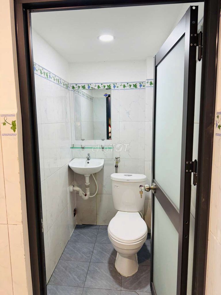 clear the new guard room 2 M - full basic interior - right Tô Ký
