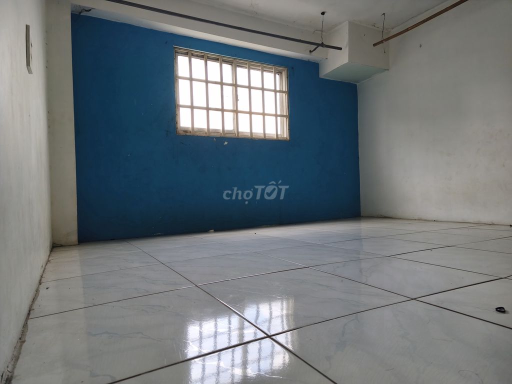 Super cheap motel, Ngô Chí Quốc, free Wired, hold the car.