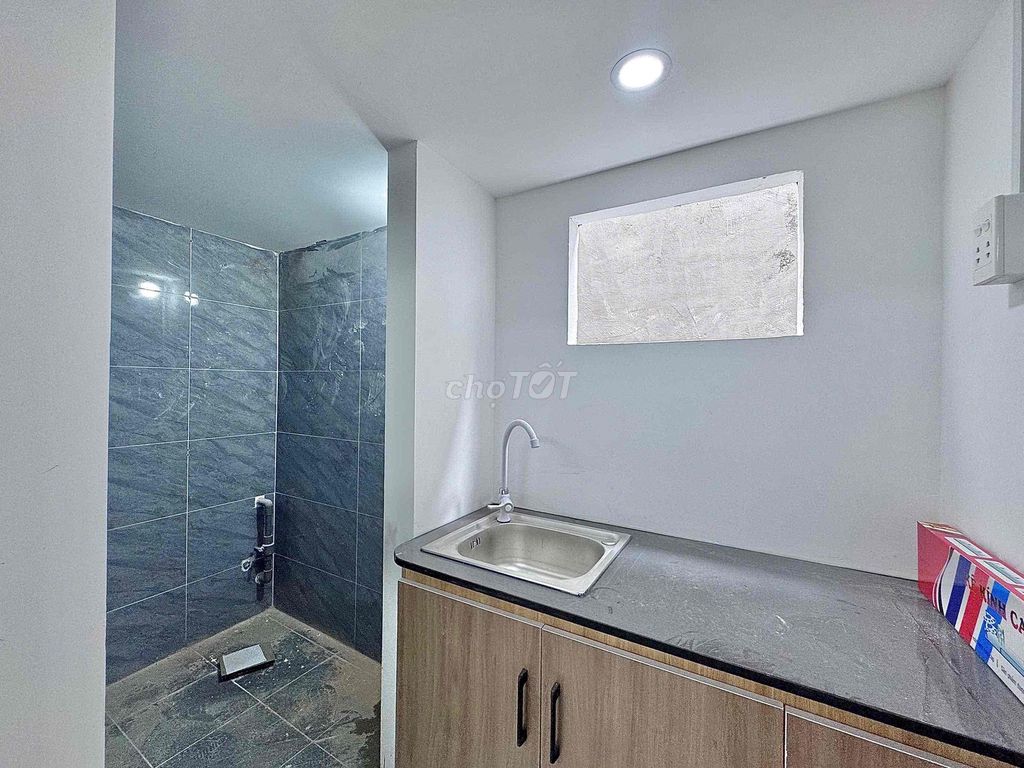 A 100 percent high-priced new project, low-priced, high-end, open-air.