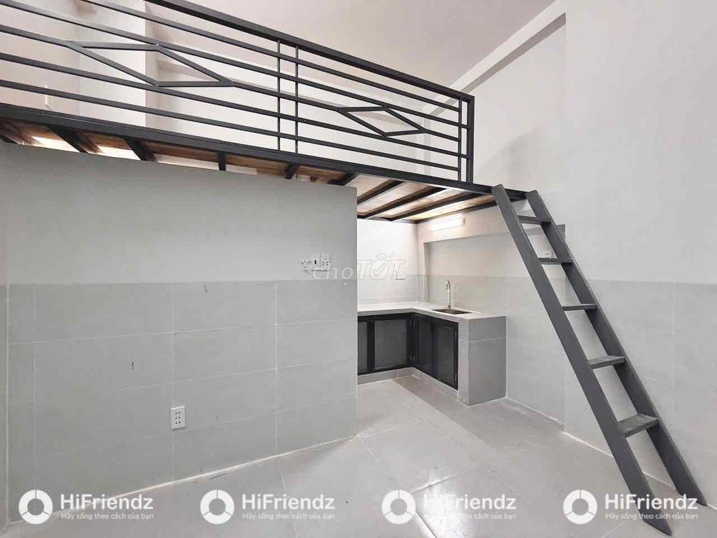 Rent a super wide-size room near the shower, semi-scarlet