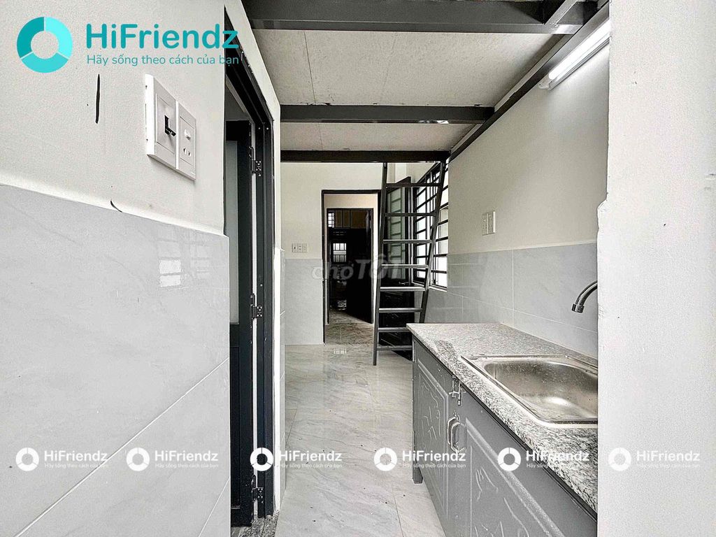 Open 35 suites on the balcony. Trường Chinh.