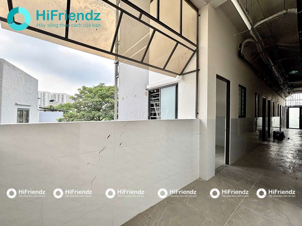 Found the new apartment. The balcony--the sky window near the huflit, Trường Chinh
