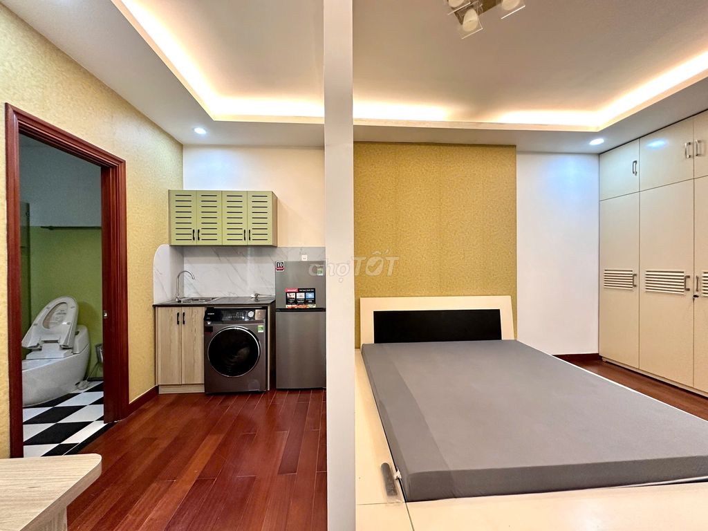 The new 100 percent super-priced kitchen room. Xóm Vôi County 5 has elevators.