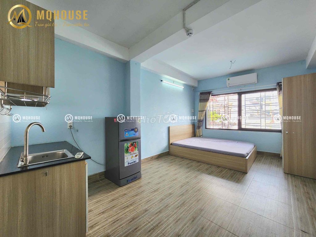 studio full window interior only 4.4 million