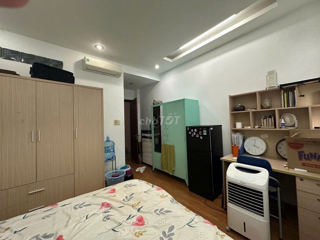 Rent An Phú room - full furniture with only 5 million kitchens