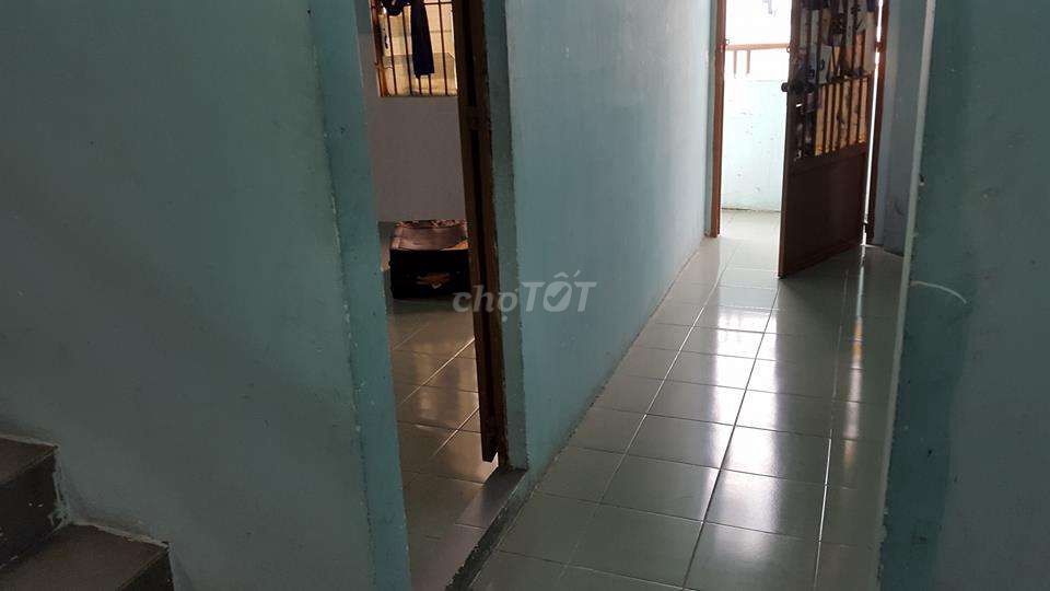 Room 14 meters with balcony, open windows, refrigerators.