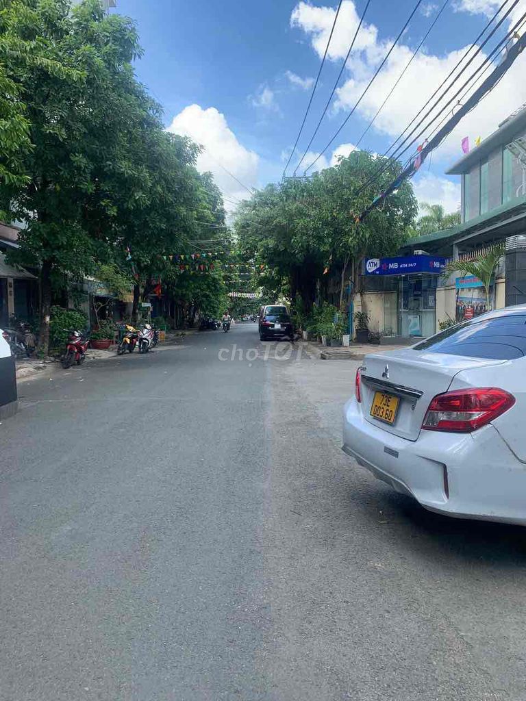 Trần Văn Dư, Tân Bình near T3 Station