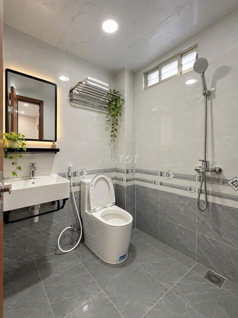 Room Q. Gò Vấp - nears danger - cv Gò Vấp village