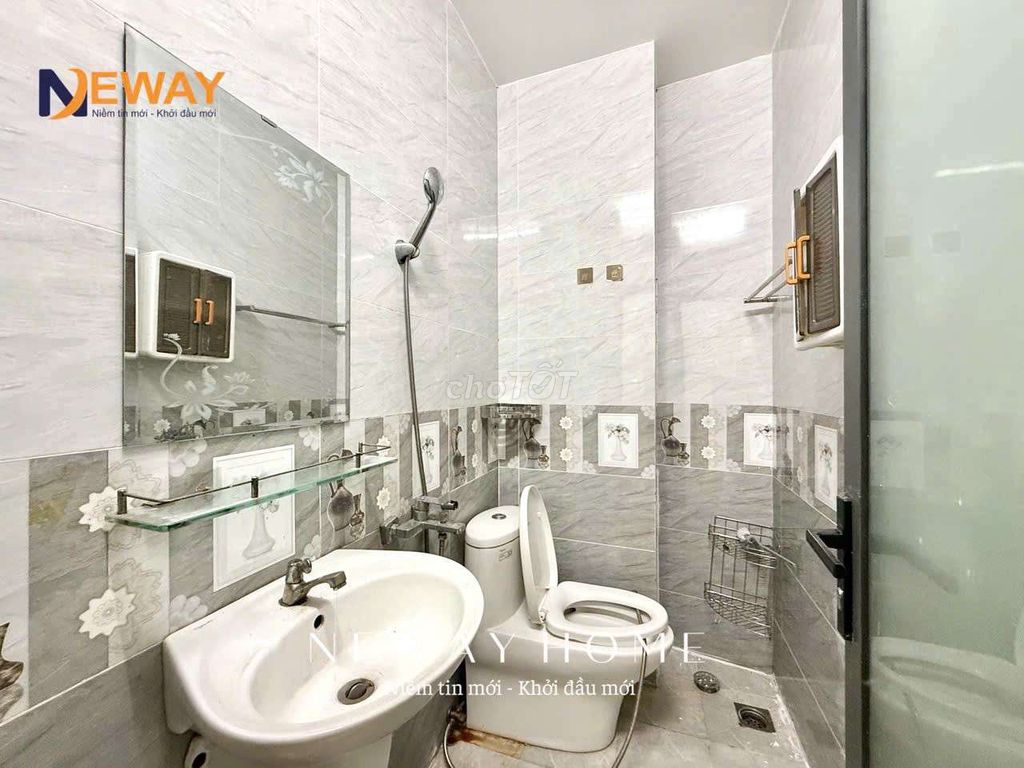 The studio right lotte mart - the sky window - full interior - receive electric car