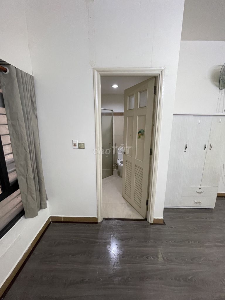 German City Room 7