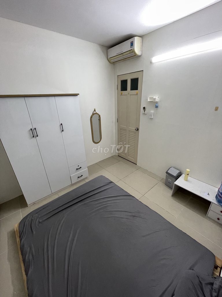 German City Room 7