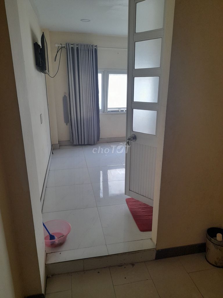 Rent the Sơn Kỳ apartment.