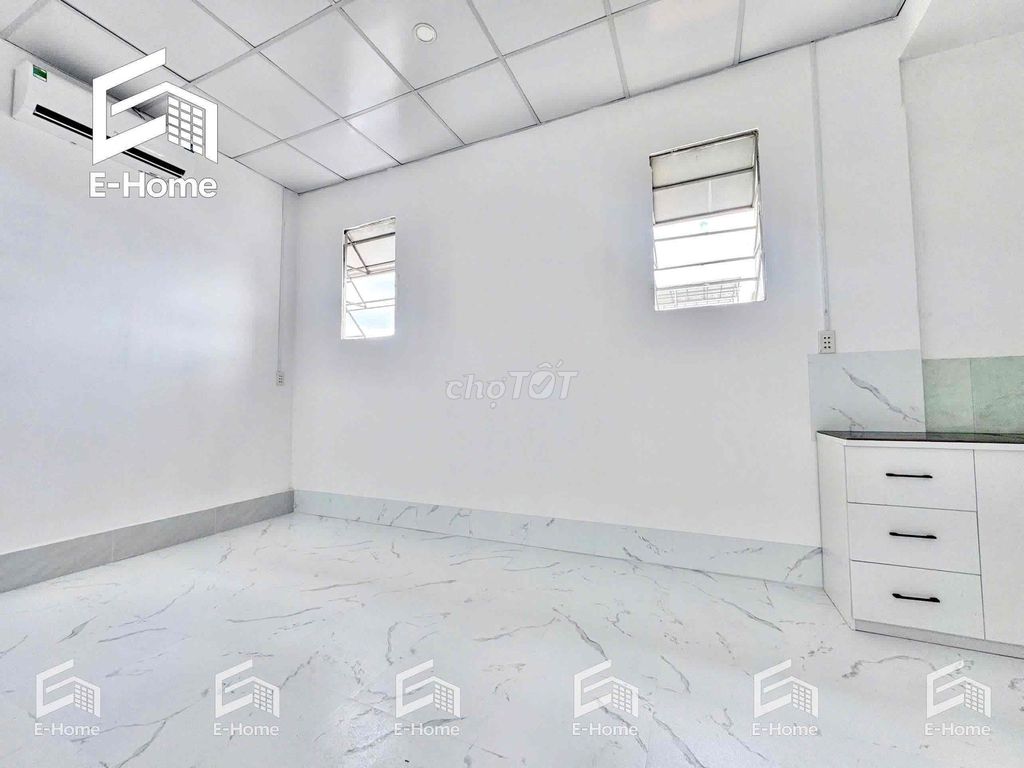 New students' room is 100% Ngay Ngã 4 Bảy Hiền Khu Bàu Cát.