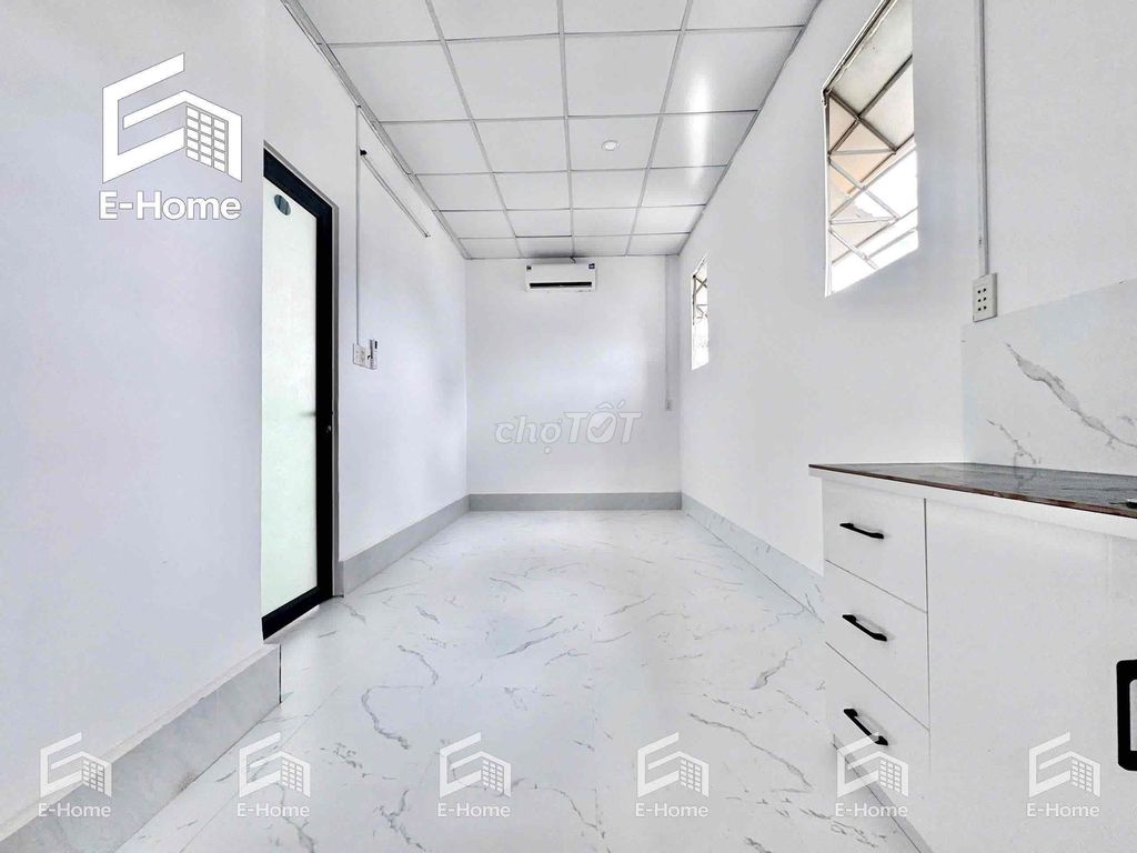New students' room is 100% Ngay Ngã 4 Bảy Hiền Khu Bàu Cát.