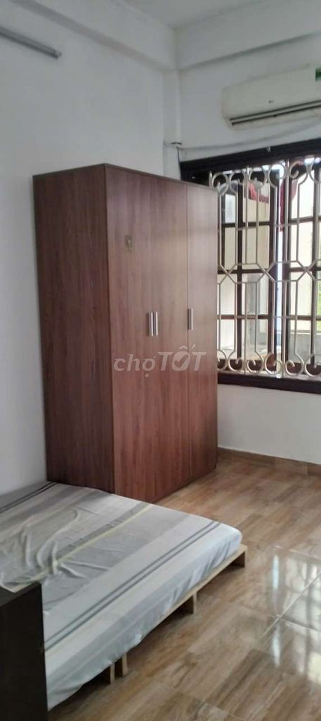 Hotel 246 Ung Văn Khiêm