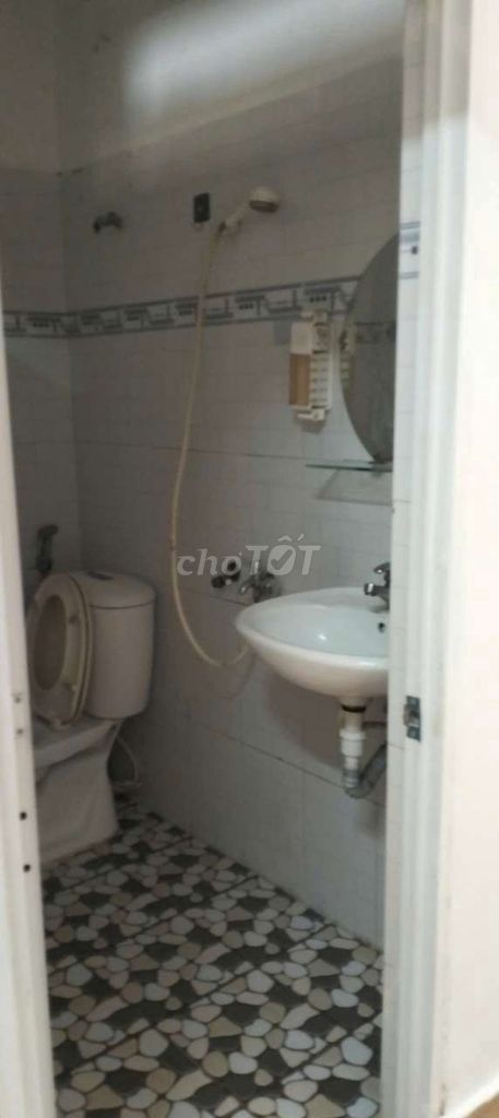 Hotel 246 Ung Văn Khiêm