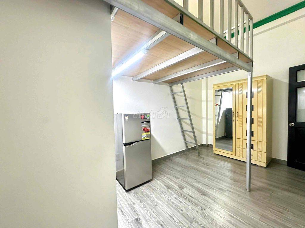 The high-priced living room near thette District 7