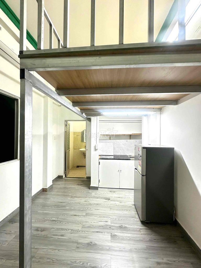 The high-priced living room near thette District 7