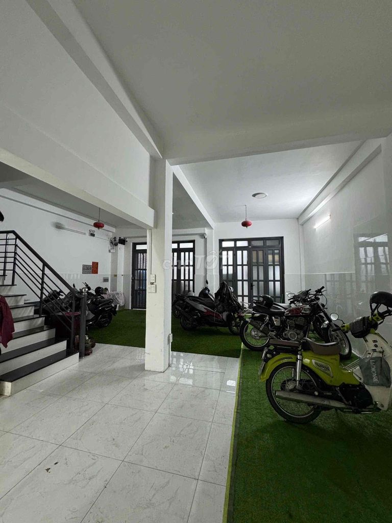 New room for Hoàng Bật Đạt, full interior. 3.5 million a month.