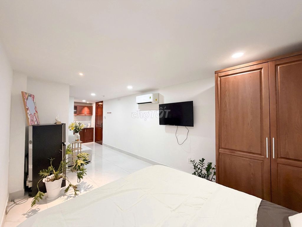 Yên Thế studio is 100% out of the airport - short-term rent.