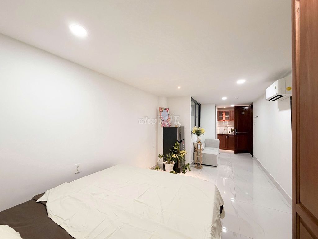 Yên Thế studio is 100% out of the airport - short-term rent.
