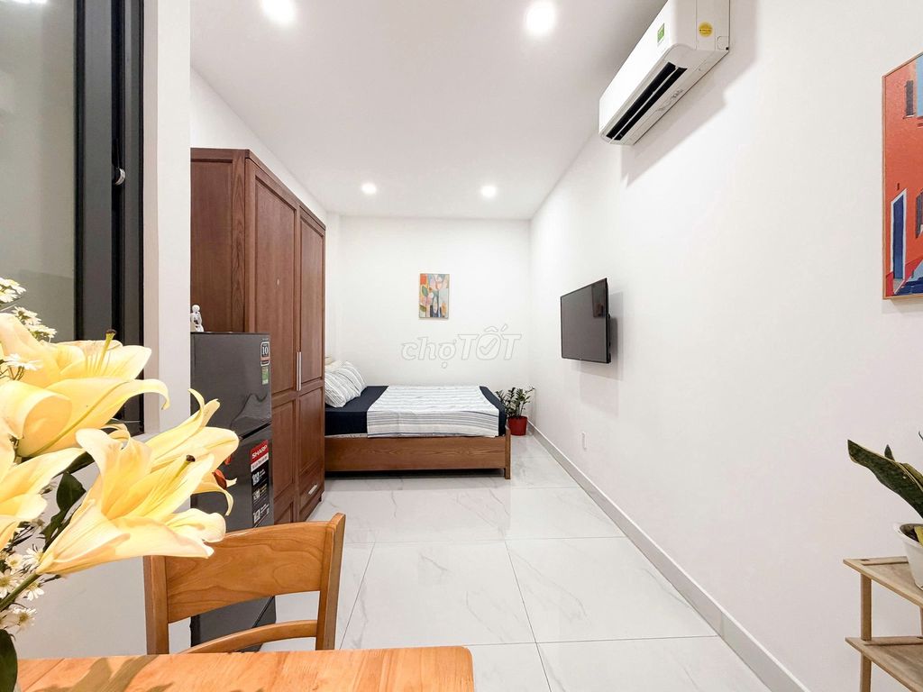 Yên Thế studio is 100% out of the airport - short-term rent.