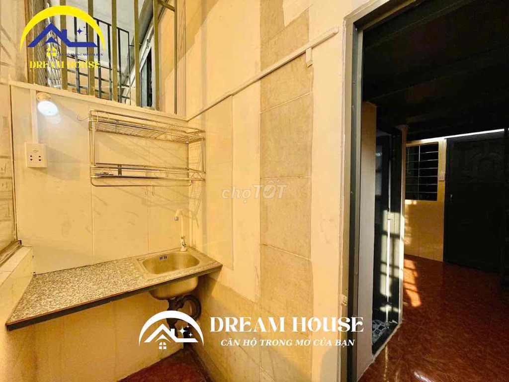 Rooms with guards - clean cool air