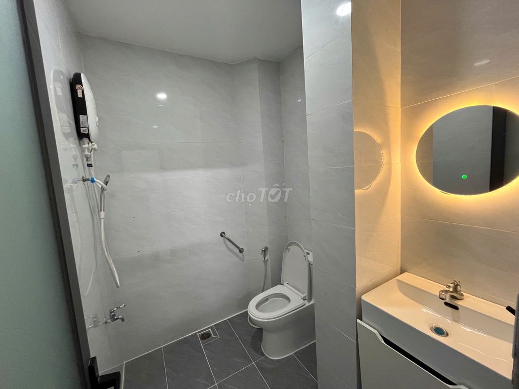 Room 15 m2-FUll interior- it's right-hand-two-23/ Bà Hạt.