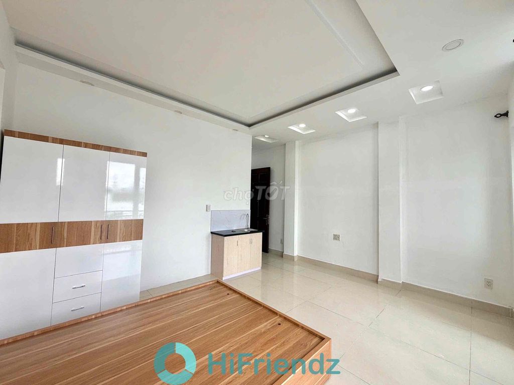 open 20 skylight studios bancol Nguyễn Thị Tú_Adject