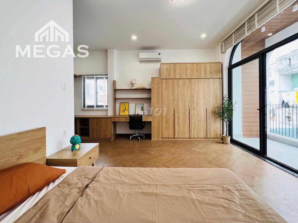 Rent the big, hot, hot, white kitchen apartment in the Bình Tân area.