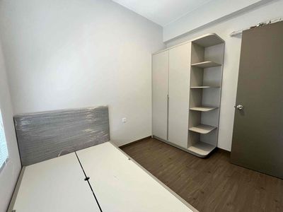 Three bedrooms cost 10 million a month, four air conditionings, washing machines, bedcases.